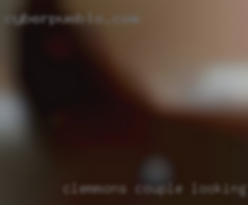Clemmons couple looking for threesome