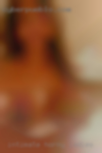 intimate horny ladies